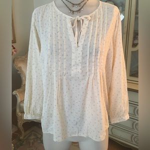 LL Bean like new cream/tan print BoHo top size M